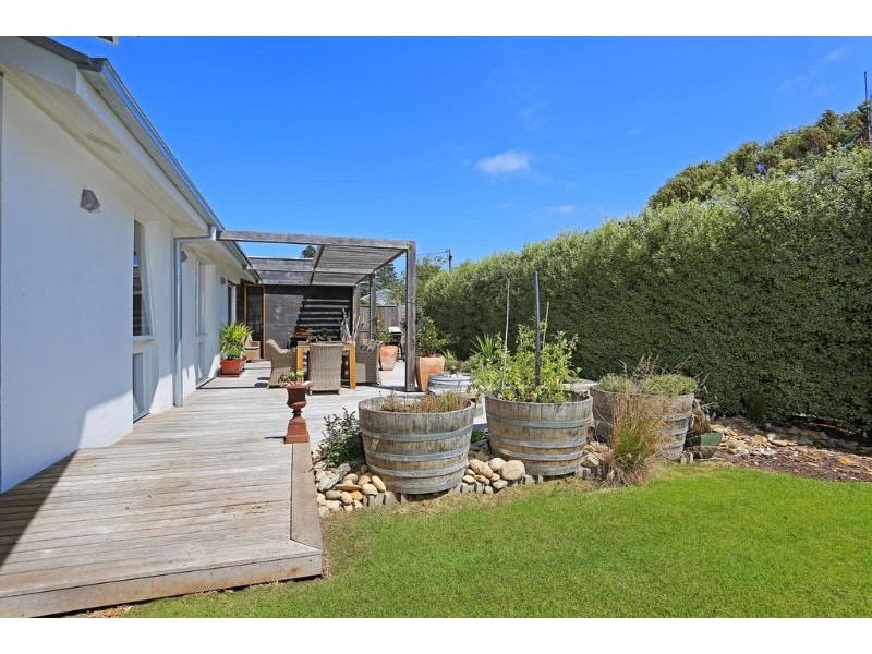 21 Barclay Street, Port Fairy VIC 3284