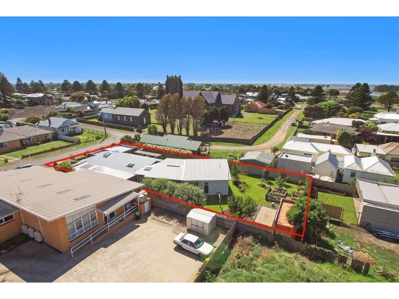 21 Barclay Street, Port Fairy VIC 3284
