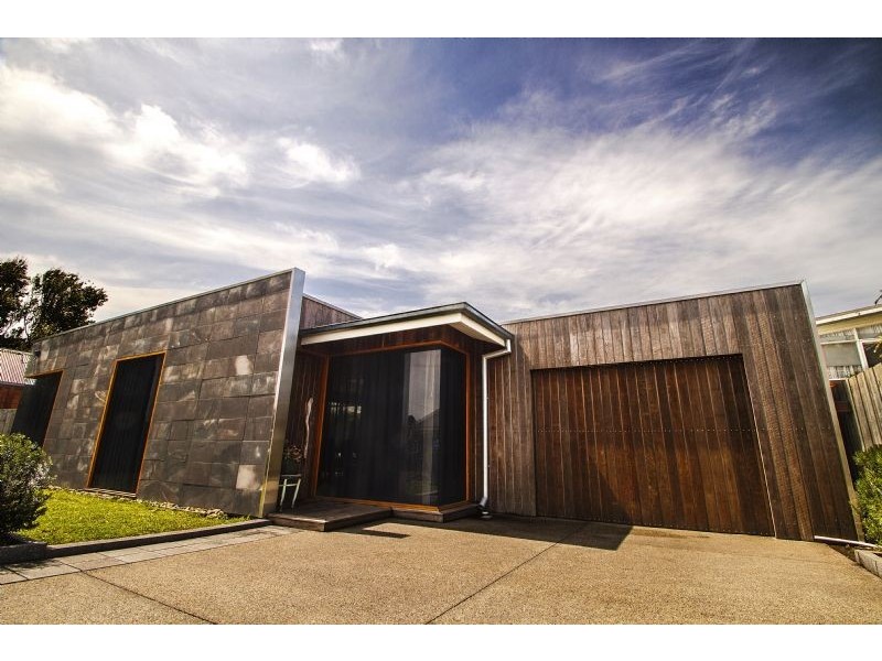 21 Barclay Street, Port Fairy VIC 3284
