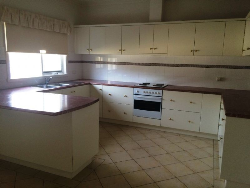 2/33 James Street, Port Fairy VIC 3284