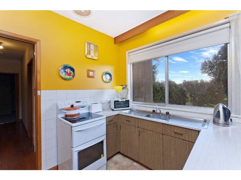 95 Bank Street, Port Fairy VIC 3284