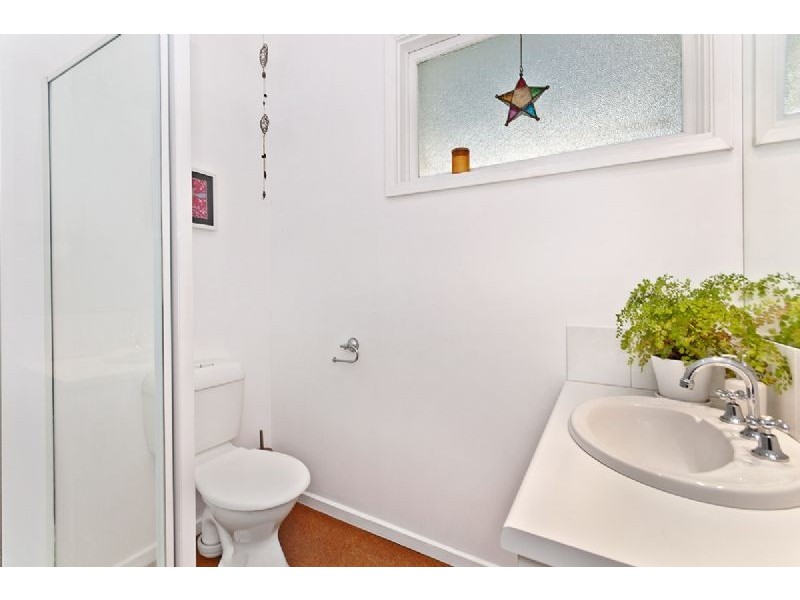 16 Albert Street, Port Fairy VIC 3284