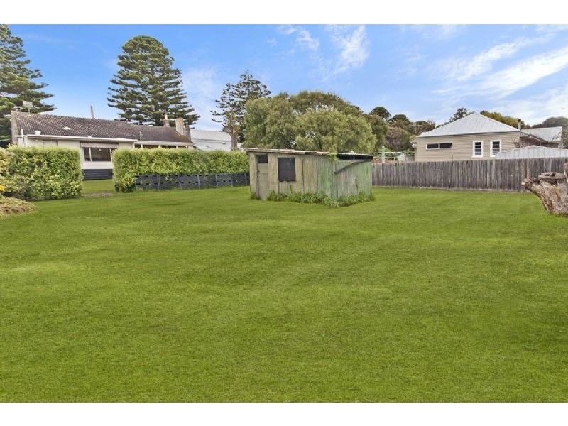 16 Albert Street, Port Fairy VIC 3284