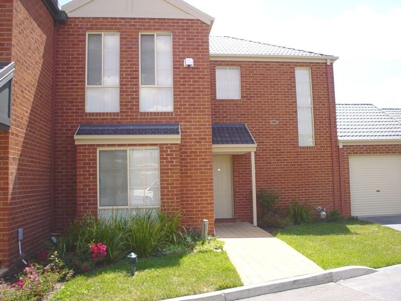 11/19 Earls Court, Wantirna South VIC 3152