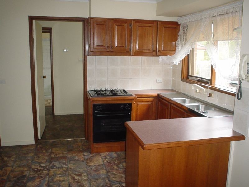 1/21 Barmah Drive, Wantirna VIC 3152