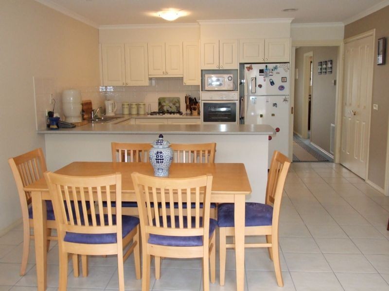 2/196 Scoresby Road, Boronia VIC 3155