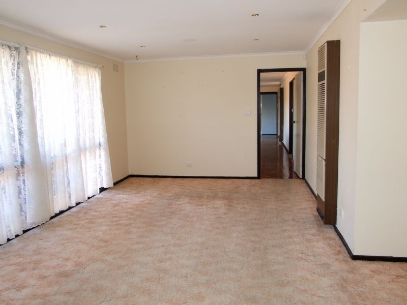 3 Huntingdon Drive, Wantirna South VIC 3152