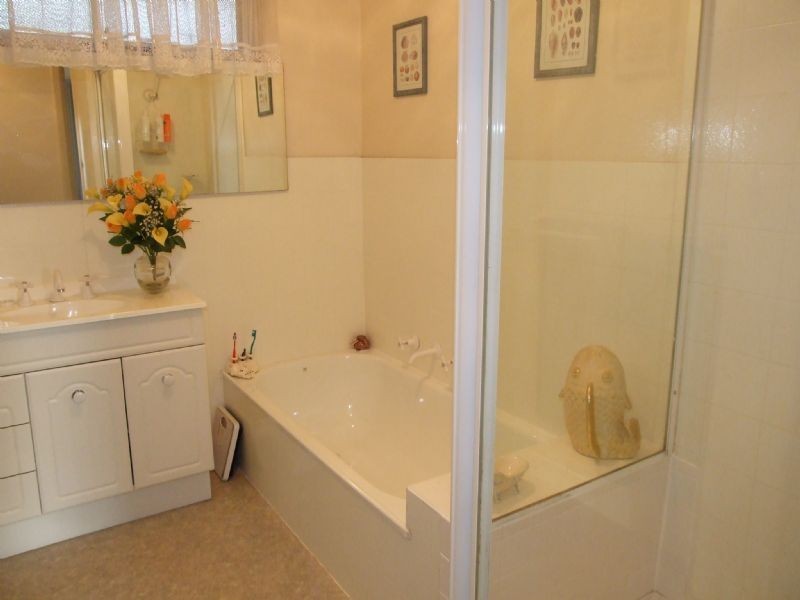 5 Dinsdale Road, Boronia VIC 3155