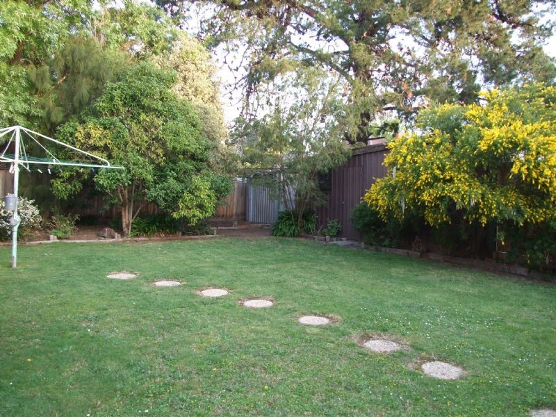 5 Dinsdale Road, Boronia VIC 3155