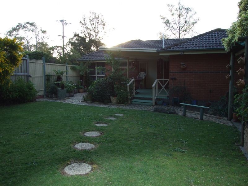 5 Dinsdale Road, Boronia VIC 3155