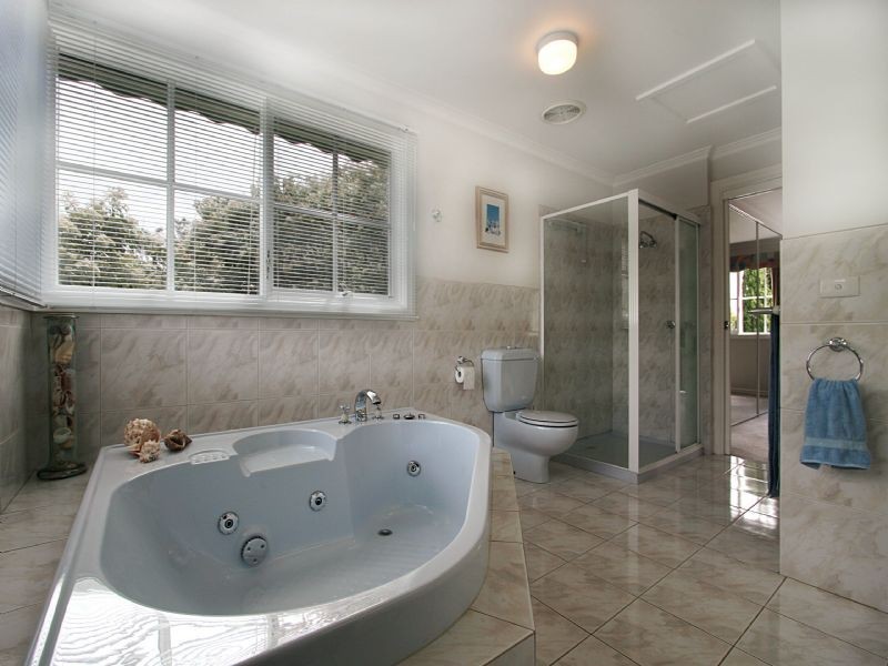 7 Cottswold Place, Wantirna South VIC 3152