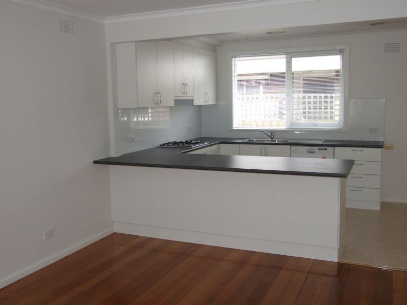 2/512 Neerim Road, Murrumbeena VIC 3163