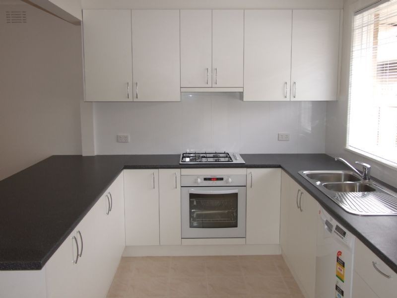 2/512 Neerim Road, Murrumbeena VIC 3163