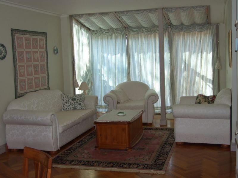 25 Clarke Crescent, Wantirna South VIC 3152