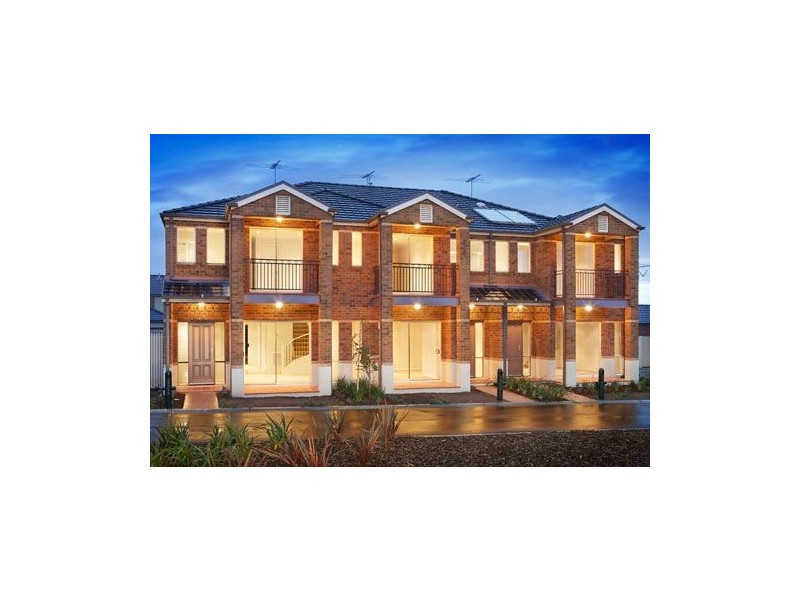 44 Norwegian Way, Cranbourne North VIC 3977