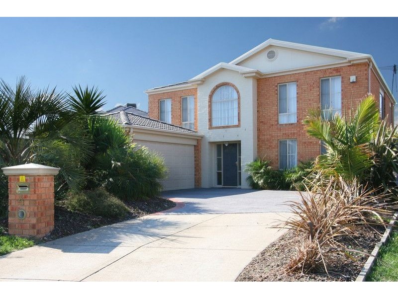 4 Sarah Court, Wantirna South VIC 3152