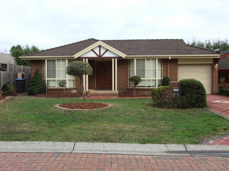 3 Wildwood Close, Knoxfield VIC 3180