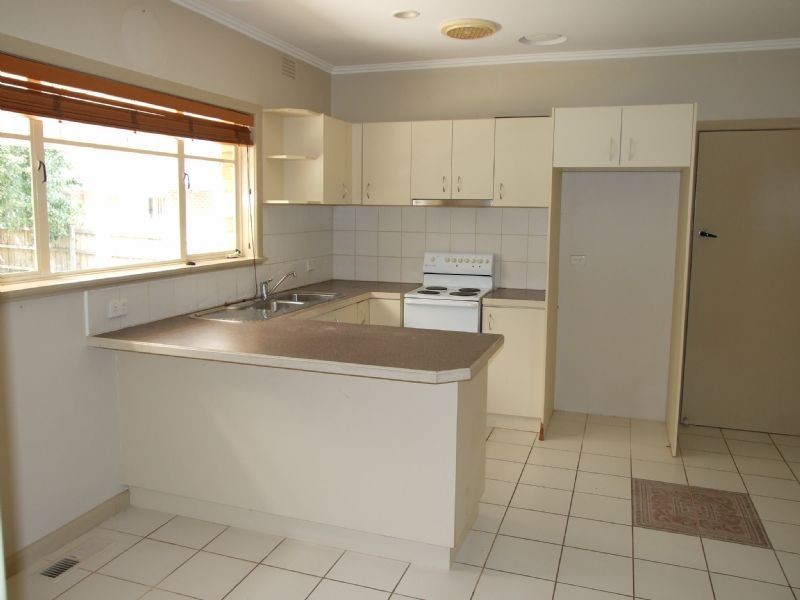 49 Tate Avenue, Wantirna South VIC 3152