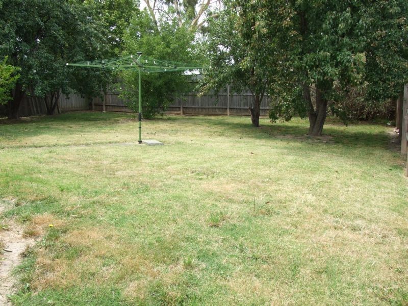 49 Tate Avenue, Wantirna South VIC 3152