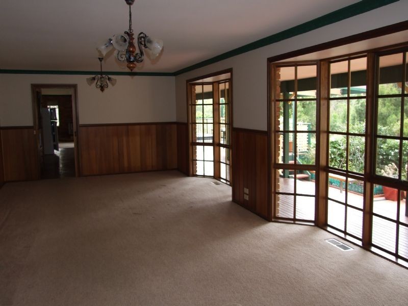 7 Cassinia Close, Knoxfield VIC 3180