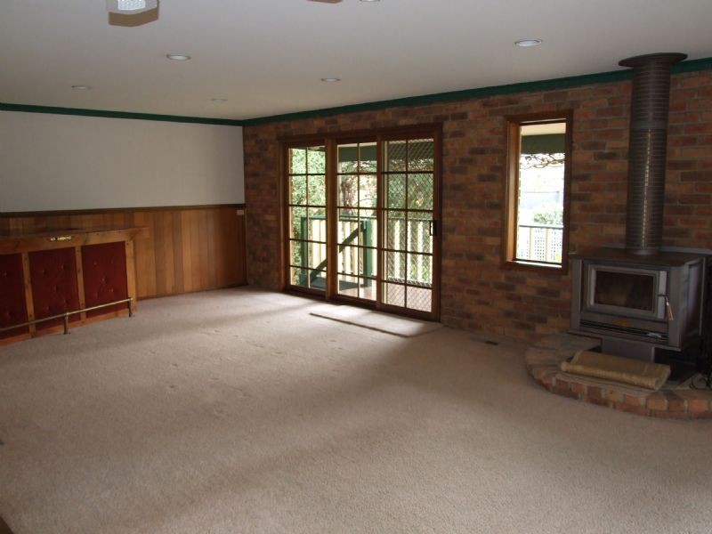 7 Cassinia Close, Knoxfield VIC 3180