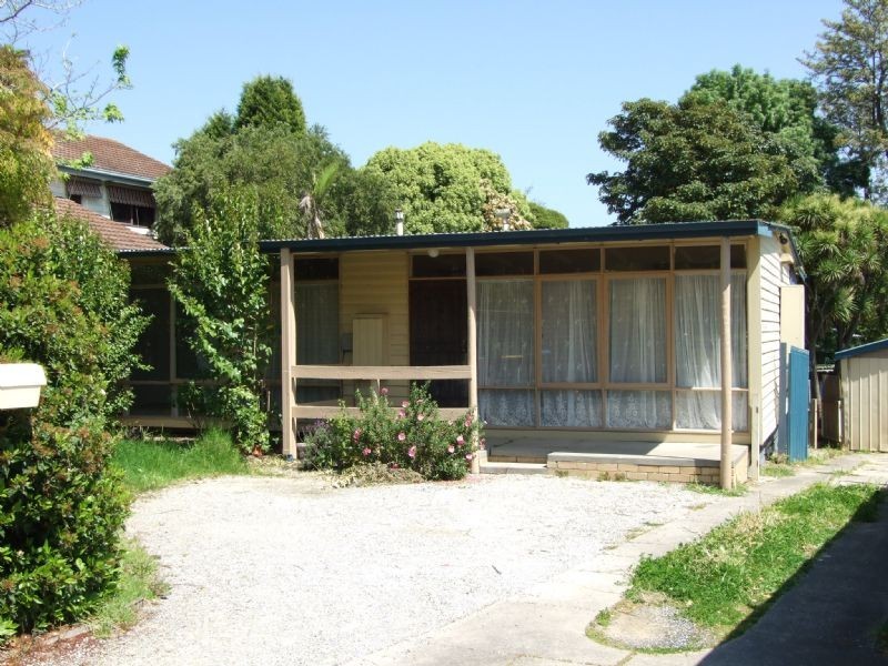 54 Loretto Avenue, Ferntree Gully VIC 3156