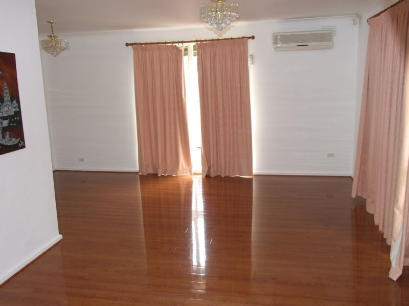 19 Barmah Drive, Wantirna VIC 3152