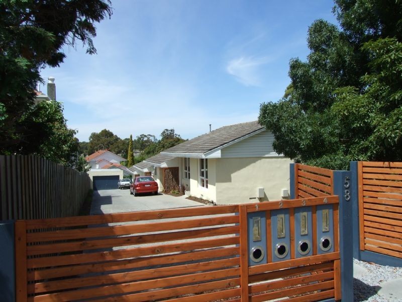 3/58 Oliver Street, Ringwood VIC 3134