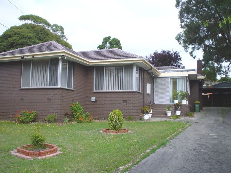 7 Russ Court, Wantirna South VIC 3152