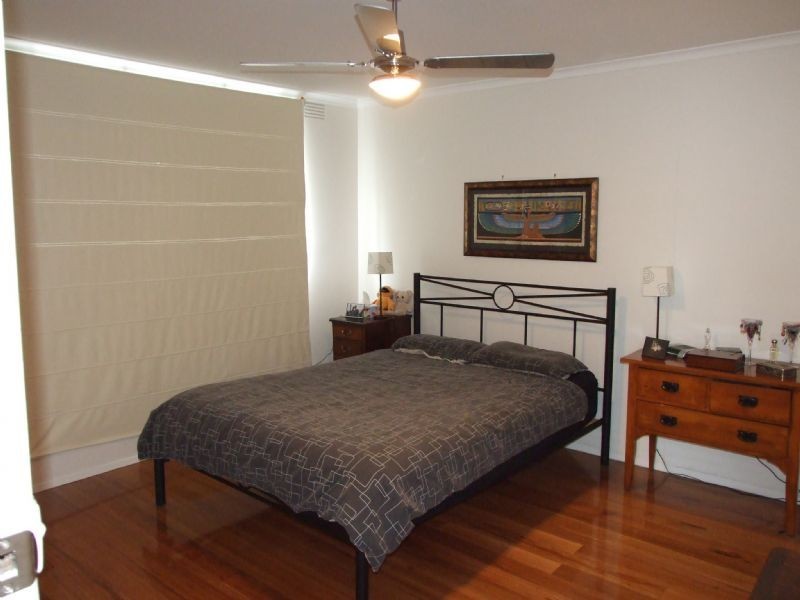 1/51 Yarra Street, Heidelberg VIC 3084