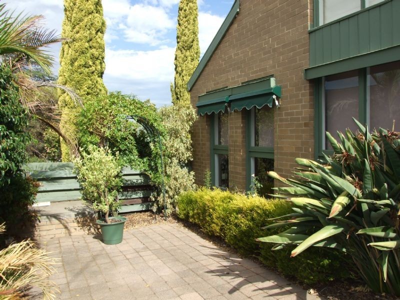 1/51 Yarra Street, Heidelberg VIC 3084