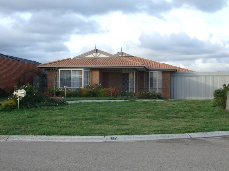 10 Angel Close, Narre Warren South VIC 3805