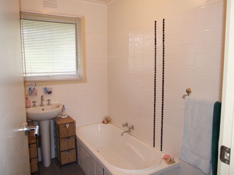 133 O’Connor Road, Knoxfield VIC 3180