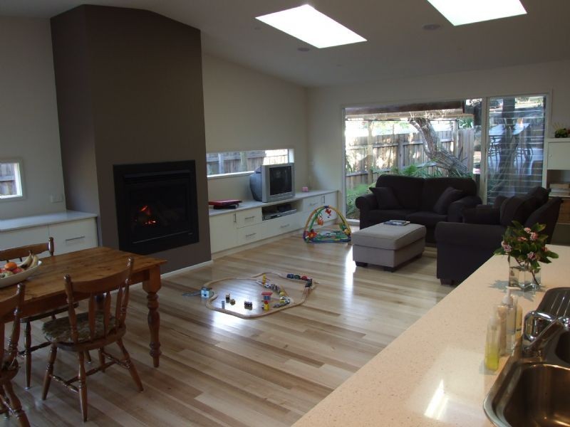 8 Merivale Drive, Wantirna VIC 3152