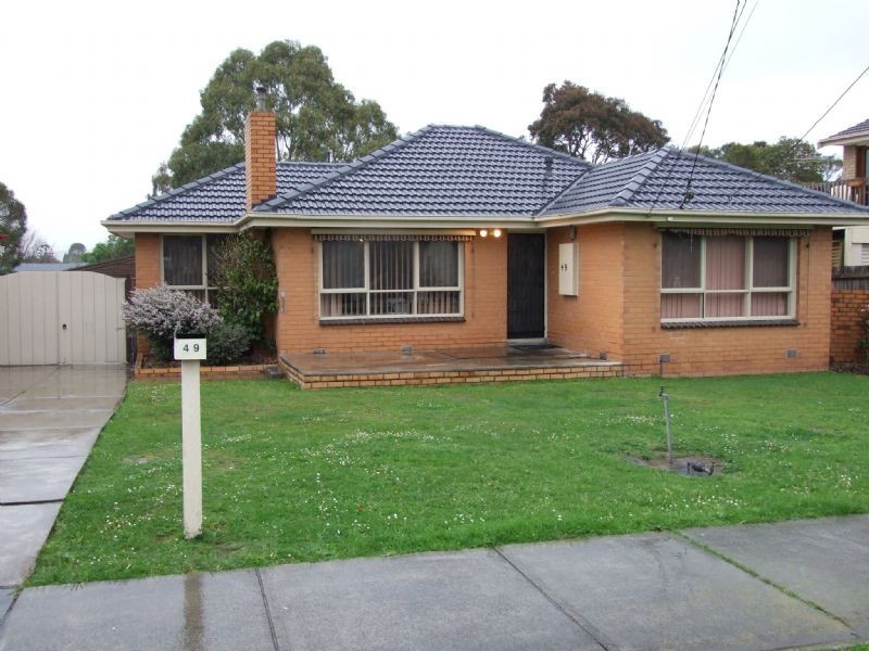 49 Silverton Drive, Ferntree Gully VIC 3156