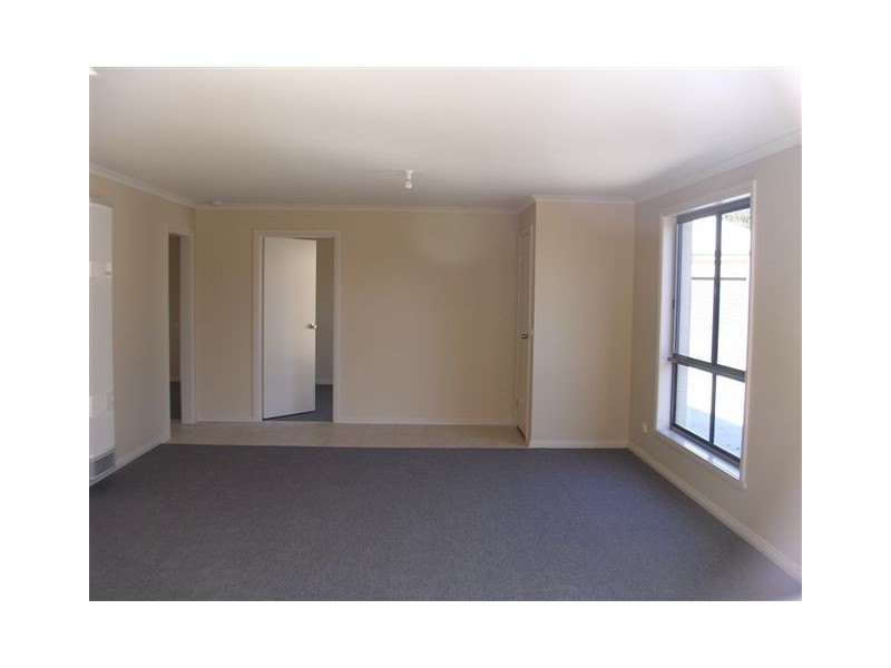 2/25 Tallow Wood Street, Thurgoona NSW 2640