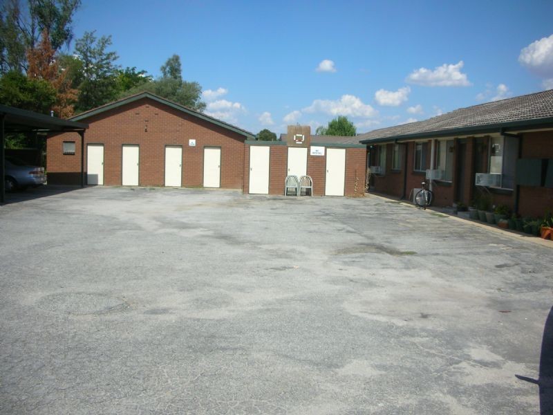 7/516 Alldis Ave, Lavington NSW 2641