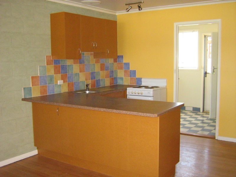 1/421 Griffith Road, Lavington NSW 2641