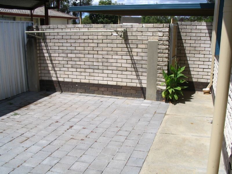 1/421 Griffith Road, Lavington NSW 2641