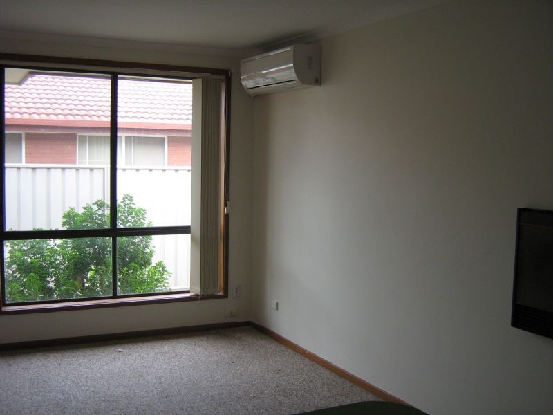 3/616 Hague Street, Lavington NSW 2641