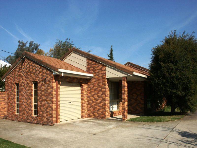 2/935 Chenery Street, Albury NSW 2640