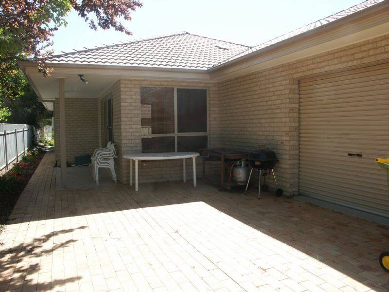 583 Poole Street, Albury NSW 2640