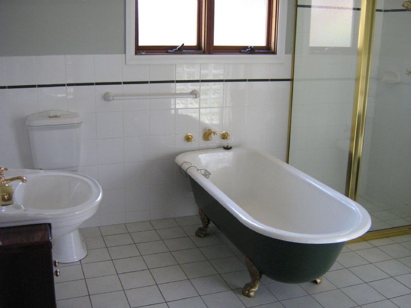 365 Macauley Street, Albury NSW 2640