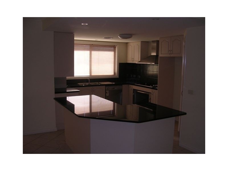 583 Poole Street, Albury NSW 2640