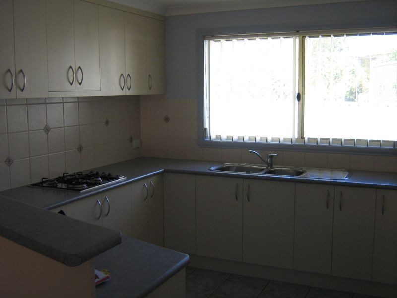 45 Handel Street, Lavington NSW 2641