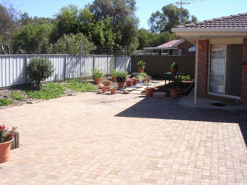 2 Stockton Court, Thurgoona NSW 2640