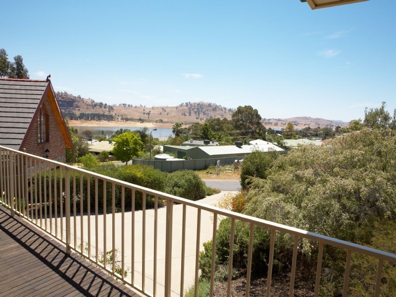 4 Elizabeth Crescent, Bellbridge VIC 3691