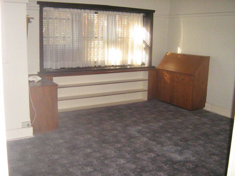 711 Wood Street, Albury NSW 2640