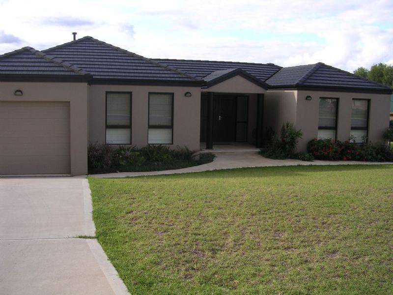 50 Dunne Crescent , Thurgoona NSW 2640