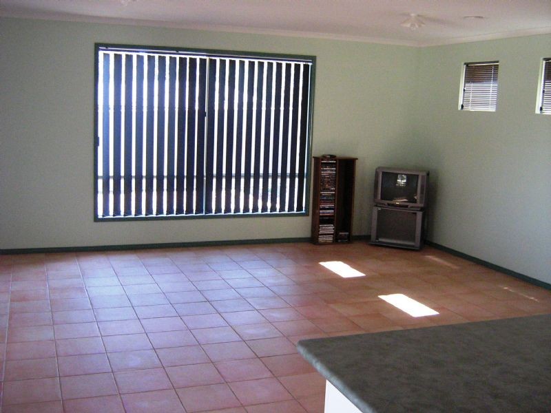 16 Iron Bark Road , Thurgoona NSW 2640